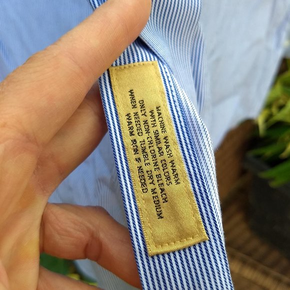 Roundtree and Yorke classic blue white stripe bankers dress shirt - Picture 9 of 9